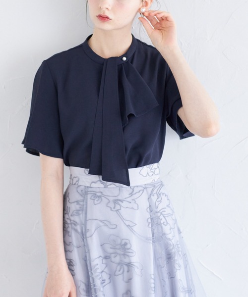 tocco closet（トッコ　クローゼット）の「２ＷＡＹボウタイ付きフレアスリーブブラウス（シャツ/ブラウス・レディース・ブラック/オフホワイト/クリーム/ネイビー/ミント/ラベンダー/ホワイト・M）」の20枚目の写真