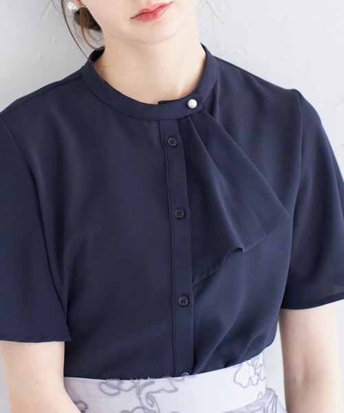 tocco closet（トッコ　クローゼット）の「２ＷＡＹボウタイ付きフレアスリーブブラウス（シャツ/ブラウス・レディース・ブラック/オフホワイト/クリーム/ネイビー/ミント/ラベンダー/ホワイト・M）」の18枚目の写真