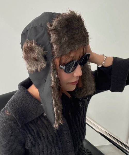 SHAGGIE（シャギー）の「ファー付きフライトキャップ（ニットキャップ/ビーニー・レディース・ブラック・FREE）」の11枚目の写真