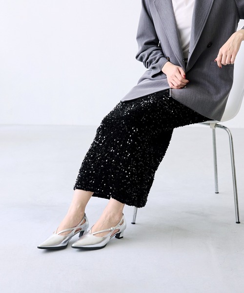 menue(メヌエ)の「クロスストラップ ポインテッドトゥ ヒールパンプス(パンプス・レディース・シルバー/ブラウン/ブラック/レッド・22.0cm/25.5cm/23.0cm/24.0cm/25.0cm/26.0cm/21.5cm/22.5cm/23.5cm/24.5cm)」の19枚目の写真