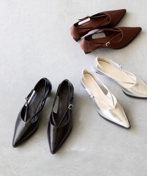 menue(メヌエ)の「クロスストラップ ポインテッドトゥ ヒールパンプス(パンプス・レディース・シルバー/ブラウン/ブラック/レッド・22.0cm/25.5cm/23.0cm/24.0cm/25.0cm/26.0cm/21.5cm/22.5cm/23.5cm/24.5cm)」の8枚目の写真