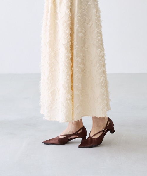 menue(メヌエ)の「クロスストラップ ポインテッドトゥ ヒールパンプス(パンプス・レディース・シルバー/ブラウン/ブラック/レッド・22.0cm/25.5cm/23.0cm/24.0cm/25.0cm/26.0cm/21.5cm/22.5cm/23.5cm/24.5cm)」の13枚目の写真