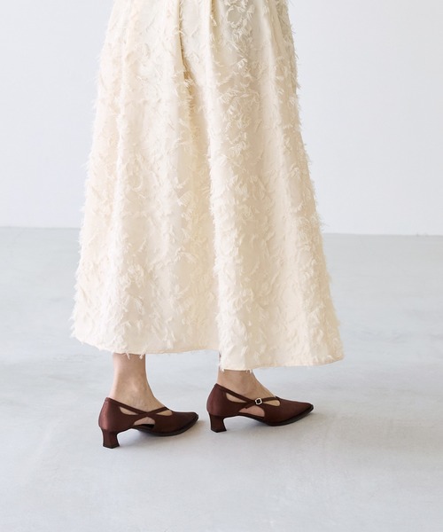 menue(メヌエ)の「クロスストラップ ポインテッドトゥ ヒールパンプス(パンプス・レディース・シルバー/ブラウン/ブラック/レッド・22.0cm/25.5cm/23.0cm/24.0cm/25.0cm/26.0cm/21.5cm/22.5cm/23.5cm/24.5cm)」の12枚目の写真