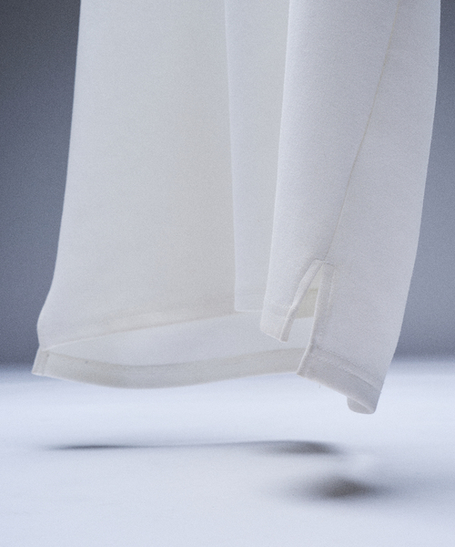 417 EDIFICE(フォーワンセブンエディフィス)の「”接触冷感&速乾&アンチピリング” utility EVERYDAY Tシャツ(Tシャツ/カットソー・メンズ・チャコールグレー/ブルー/ホワイト/ブラック・X-LARGE/LARGE/MEDIUM/SMALL)」の8枚目の写真