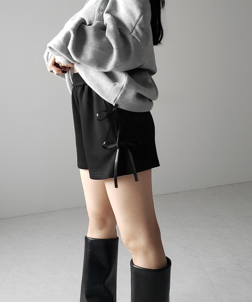 me+em select(ミームセレクト)の「【 2color 】サイドリボンスウェットショートパンツ/ side ribbon sweat short pants ※※(スウェットパンツ・レディース・グレー/ブラック・FREE)」の22枚目の写真