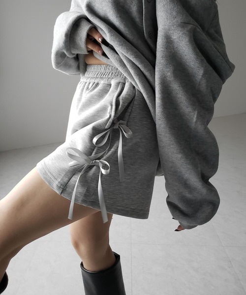 me+em select(ミームセレクト)の「【 2color 】サイドリボンスウェットショートパンツ/ side ribbon sweat short pants ※※(スウェットパンツ・レディース・グレー/ブラック・FREE)」の10枚目の写真