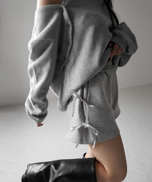 me+em select(ミームセレクト)の「【 2color 】サイドリボンスウェットショートパンツ/ side ribbon sweat short pants ※※(スウェットパンツ・レディース・グレー/ブラック・FREE)」の11枚目の写真