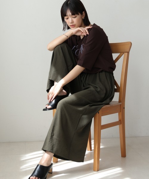 Bou Jeloud(ブージュルード)の「リラックスワイドパンツ(その他パンツ・レディース・モカ/キャメル/ブラック/カーキ/イエロー/ブラウン/ブルーグリーン・FREE)」の22枚目の写真