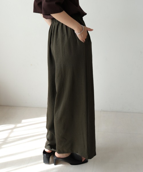 Bou Jeloud(ブージュルード)の「リラックスワイドパンツ(その他パンツ・レディース・モカ/キャメル/ブラック/カーキ/イエロー/ブラウン/ブルーグリーン・FREE)」の17枚目の写真