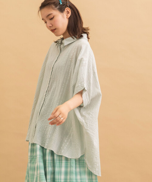 POU DOU DOU（プードゥドゥ）の「＜made in INDIA＞シアサッカーストライプドルマンシャツ（シャツ/ブラウス・レディース・ライトブルー/ラベンダー/ネイビー・M）」の6枚目の写真