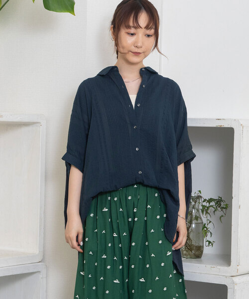 POU DOU DOU（プードゥドゥ）の「＜made in INDIA＞シアサッカーストライプドルマンシャツ（シャツ/ブラウス・レディース・ライトブルー/ラベンダー/ネイビー・M）」の17枚目の写真