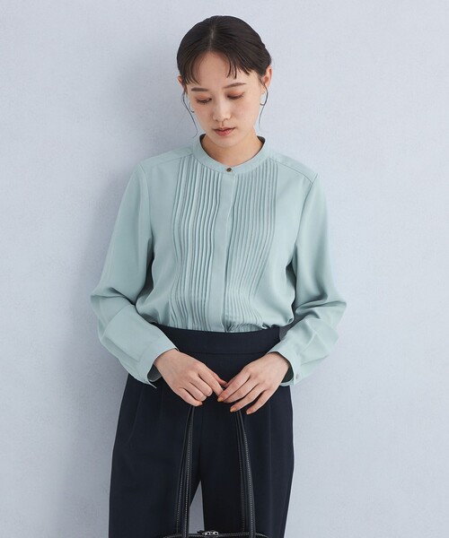 green label relaxing（グリーンレーベルリラクシング）の「ピンタック スタンド ネック ブラウス（シャツ/ブラウス・レディース・ブラック/ホワイト/ライム・FREE）」の3枚目の写真