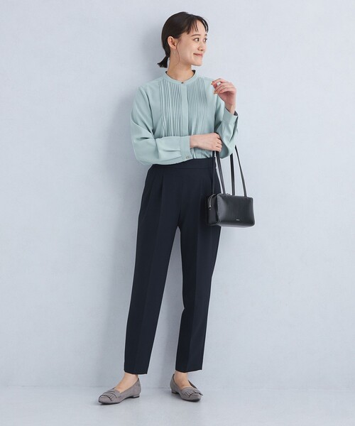 green label relaxing（グリーンレーベルリラクシング）の「ピンタック スタンド ネック ブラウス（シャツ/ブラウス・レディース・ブラック/ホワイト/ライム・FREE）」の5枚目の写真