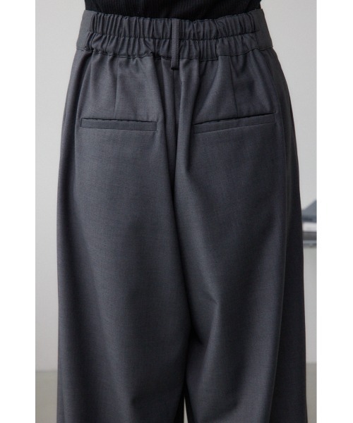 AZUL by moussy（アズールバイマウジー）の「2タックワイドトラウザーズパンツ（スラックス・レディース・ブラック/グレー・SMALL/MEDIUM）」の7枚目の写真