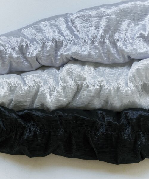 CODE A（コードエー）の「gathered shiny blouse（シャツ/ブラウス・レディース・ブラック/ライトブルー/ライトグレー・00）」の18枚目の写真