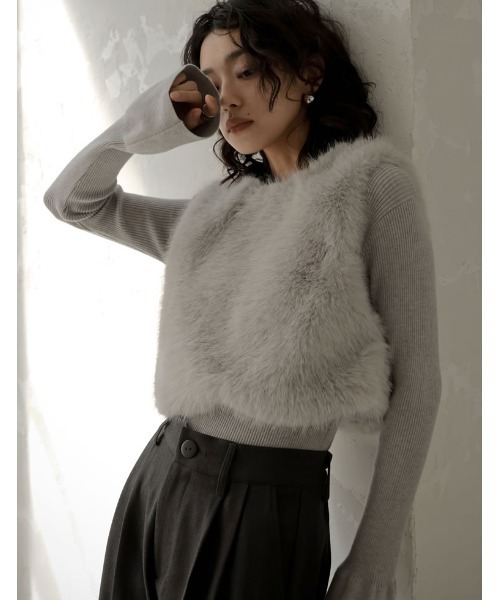 Rady ファーファイバーダウンベスト　ホワイト　M Rady ファーファイバーダウンベスト ホワイト M Rady（ファー