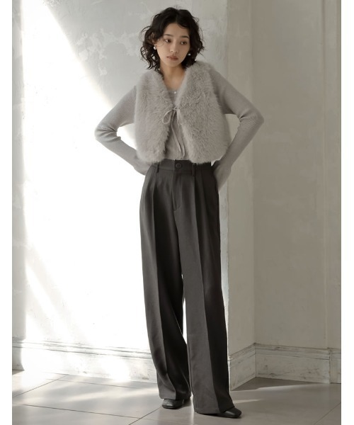 Re:EDIT（リエディ）の「前後2WAYフェイクファーベスト（ダウンベスト・レディース・ベージュ/ブラック/グレー・MEDIUM/LARGE）」の10枚目の写真