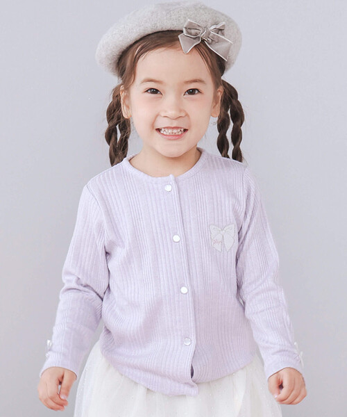 SLAP SLIP（スラップスリップ）の「キラキラ袖リボンパッチ刺しゅうカーディガン(90~140cm)（カーディガン/ボレロ・キッズ・オフホワイト/グレー/パープル・90cm/110cm/100cm/120cm/140cm/130cm）」の3枚目の写真