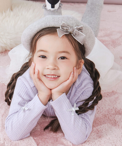 SLAP SLIP（スラップスリップ）の「キラキラ袖リボンパッチ刺しゅうカーディガン(90~140cm)（カーディガン/ボレロ・キッズ・オフホワイト/グレー/パープル・90cm/110cm/100cm/120cm/140cm/130cm）」の9枚目の写真