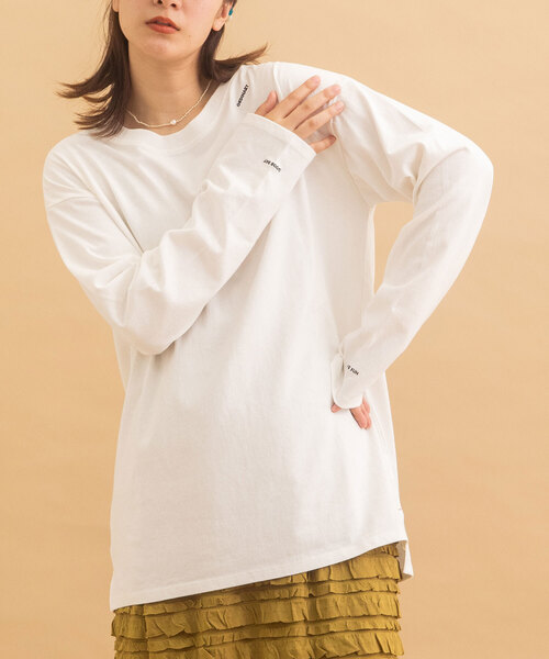 POU DOU DOU(プードゥドゥ)の「USAコットンワンポイント刺繍ワイドロンTee(Tシャツ/カットソー・レディース・ネイビー/レッド系/ブラック/オフホワイト・M)」の2枚目の写真