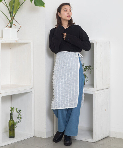 POU DOU DOU(プードゥドゥ)の「USAコットンワンポイント刺繍ワイドロンTee(Tシャツ/カットソー・レディース・ネイビー/レッド系/ブラック/オフホワイト・M)」の13枚目の写真