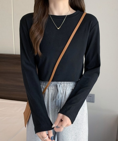 SEU(エスイーユー)の「インナー長袖Tシャツクルーネック フリース ストレッチ ゆったり 韓国ファッション 秋冬 ユニセックス(Tシャツ/カットソー・レディース・ホワイト/ベージュ/グレー/ブラック/ダークブラウン・フリー)」の19枚目の写真