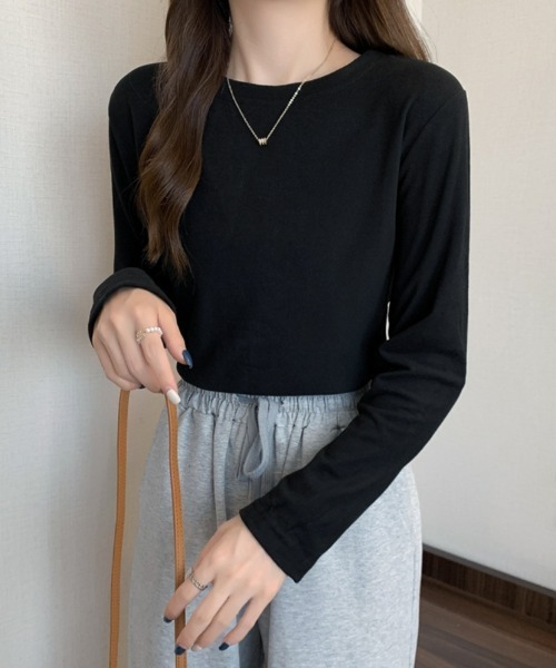 SEU(エスイーユー)の「インナー長袖Tシャツクルーネック フリース ストレッチ ゆったり 韓国ファッション 秋冬 ユニセックス(Tシャツ/カットソー・レディース・ホワイト/ベージュ/グレー/ブラック/ダークブラウン・フリー)」の20枚目の写真