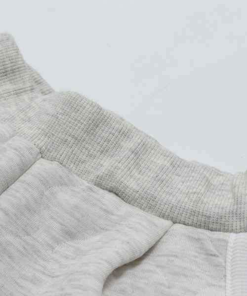 chil2（チルツー）の「ニットキルト パイピングパンツ（その他パンツ・キッズ・グレー/ブラック/カーキ/オートミール/ネイビー・80ｃｍ/90cm/100cm/110cm/120cm/130cm/140cm/150cm）」の9枚目の写真