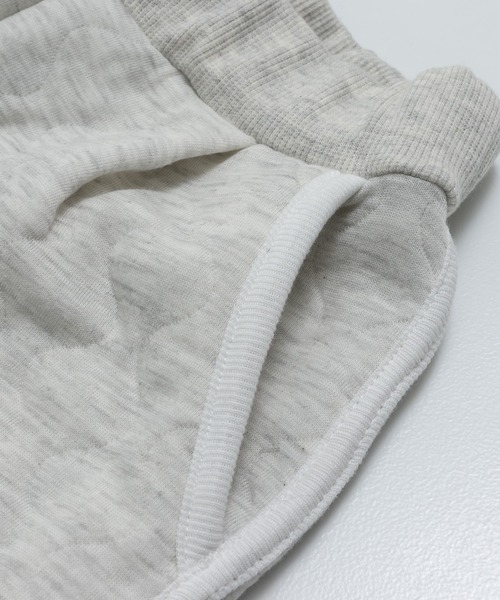 chil2（チルツー）の「ニットキルト パイピングパンツ（その他パンツ・キッズ・グレー/ブラック/カーキ/オートミール/ネイビー・80ｃｍ/90cm/100cm/110cm/120cm/130cm/140cm/150cm）」の10枚目の写真