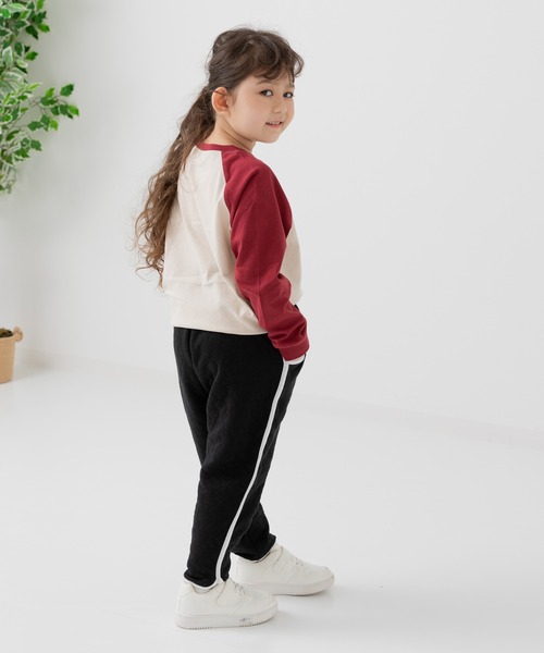 chil2（チルツー）の「ニットキルト パイピングパンツ（その他パンツ・キッズ・グレー/ブラック/カーキ/オートミール/ネイビー・80ｃｍ/90cm/100cm/110cm/120cm/130cm/140cm/150cm）」の20枚目の写真