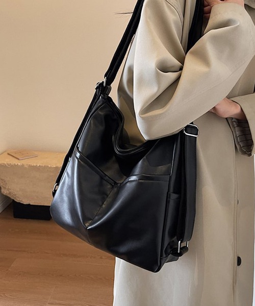 ALWAYS GOOD TIME(オルウェイズグッドタイム)の「【M2SUQARED/エムツースクエア】多機能ソフトフェイクレザーバッグ(ショルダーバッグ・レディース・ブラウン/ブラック・FREE)」の7枚目の写真