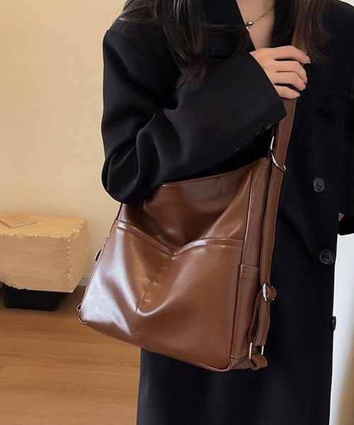 ALWAYS GOOD TIME(オルウェイズグッドタイム)の「【M2SUQARED/エムツースクエア】多機能ソフトフェイクレザーバッグ(ショルダーバッグ・レディース・ブラウン/ブラック・FREE)」の20枚目の写真