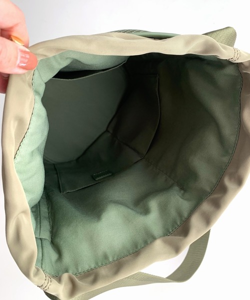 Q（キュー）の「メッシュバケットバッグ（ショルダーバッグ・レディース・アイボリー/オリーブ・ONE SIZE）」の14枚目の写真