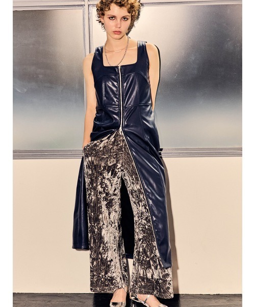:ETHROF（イーサオブ）の「DOUBLE ZIP LEATHER ONEPIECE（ワンピース・レディース・ダークネイビー/ガンメタ/ブラック・MEDIUM）」の7枚目の写真