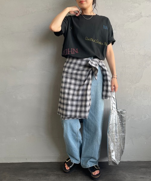 PAYDAY（ペイデイ）の「[PAY DAY/ペイデイ] 別注 ミックスロゴデザインTシャツ（Tシャツ/カットソー・レディース・ホワイト/ブラック・F）」の4枚目の写真