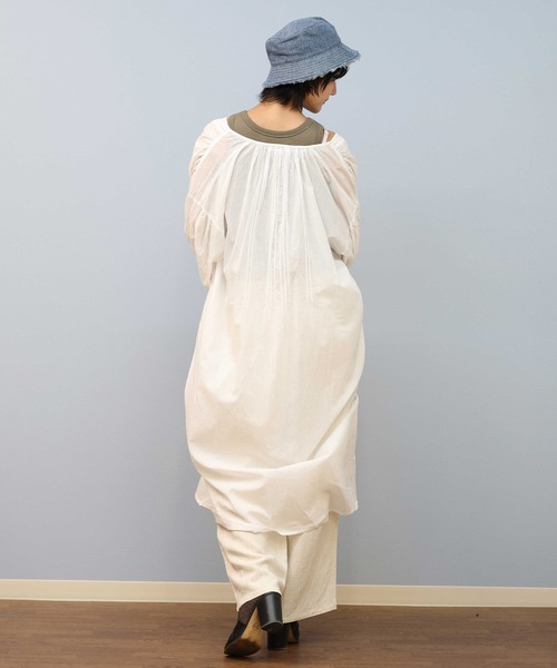 ムラサキスポーツ(ムラサキスポーツ)の「RIKKA FEMME/リッカファム ピンタックインドロングシャツ RF25SS20(シャツ/ブラウス・レディース・ブラック/ホワイト・FREE)」の6枚目の写真