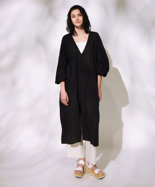 ムラサキスポーツ(ムラサキスポーツ)の「RIKKA FEMME/リッカファム ピンタックインドロングシャツ RF25SS20(シャツ/ブラウス・レディース・ブラック/ホワイト・FREE)」の8枚目の写真