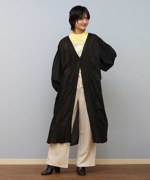ムラサキスポーツ(ムラサキスポーツ)の「RIKKA FEMME/リッカファム ピンタックインドロングシャツ RF25SS20(シャツ/ブラウス・レディース・ブラック/ホワイト・FREE)」の9枚目の写真