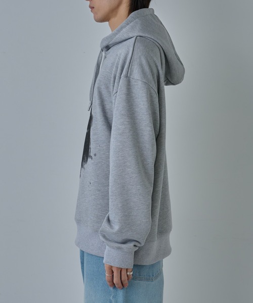 COLONY 2139（コロニートゥーワンスリーナイン）の「スモークプリントプルパーカー（パーカー・メンズ・グレー/ブラック・MEDIUM/LARGE）」の20枚目の写真