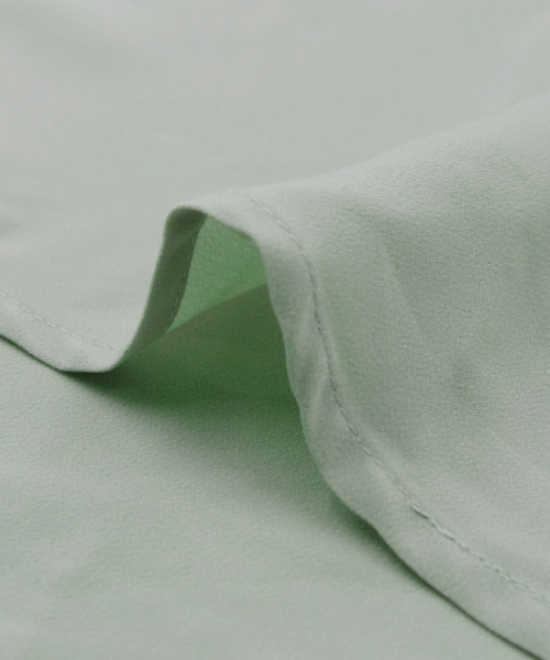 aquagarage（アクアガレージ）の「バイカラーギャザーブラウス（シャツ/ブラウス・レディース・アイボリー/ブラック/グレイッシュベージュ/ライトグリーン・M/L/S/LL）」の19枚目の写真