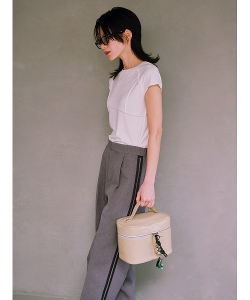 null.(ヌル)の「インサイドアウトシームフレンチTee(Tシャツ/カットソー・レディース・ブラック/ネイビー/ホワイト・FREE)」の6枚目の写真