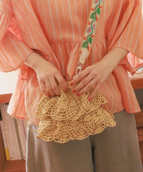 niko and...(ニコアンド)の「オリジナルテープフリル巾着ショルダーバッグ(ショルダーバッグ・レディース・ナチュラル/パープル・0)」の1枚目の写真