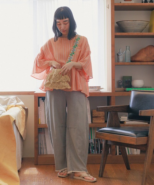 niko and...(ニコアンド)の「オリジナルテープフリル巾着ショルダーバッグ(ショルダーバッグ・レディース・ナチュラル/パープル・0)」の16枚目の写真