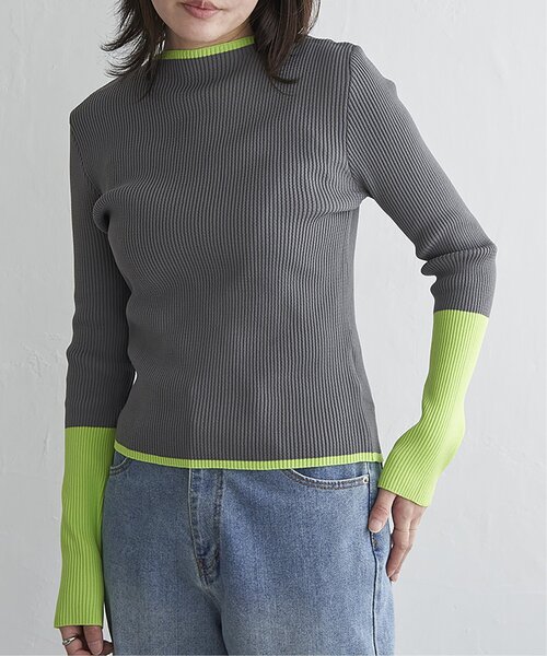 VENCEEXCHANGE（ヴァンスエクスチェンジ）の「ポリエステル配色ハイネックプルオーバー（Tシャツ/カットソー・レディース・グレー/アイボリー/ブラック・FREE）」の3枚目の写真