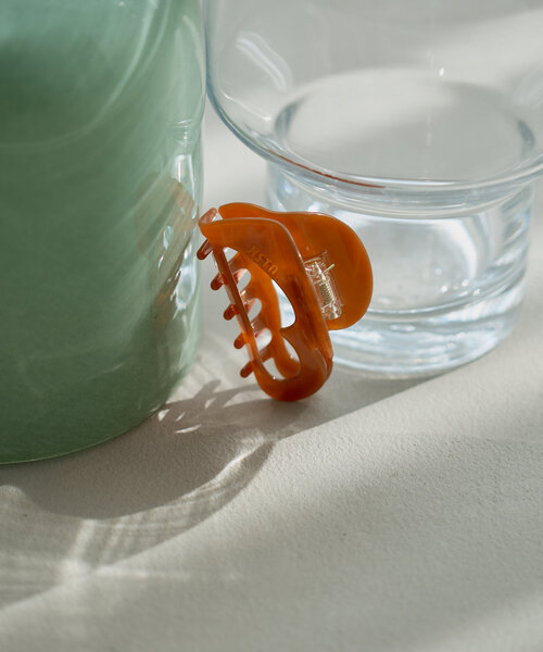 Kastane（カスタネ）の「【fiw.】ハートバンスクリップ（バレッタ/ヘアクリップ・レディース・アイボリー/ブルー系その他/ブラウン・FREE）」の10枚目の写真