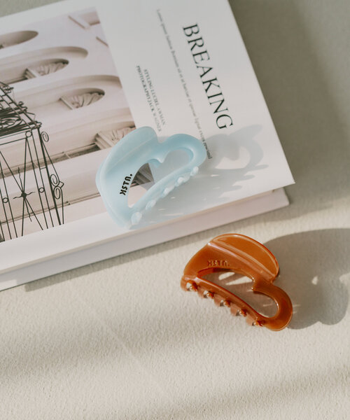 Kastane（カスタネ）の「【fiw.】ハートバンスクリップ（バレッタ/ヘアクリップ・レディース・アイボリー/ブルー系その他/ブラウン・FREE）」の17枚目の写真