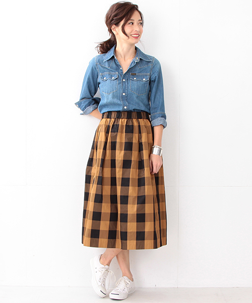Demi-Luxe BEAMS（デミルクス ビームス）の「Demi-Luxe BEAMS / ウエストギャザー ギンガムチェック スカート（スカート・レディース・ブラウン系その他/ネイビー・ONE SIZE）」の13枚目の写真