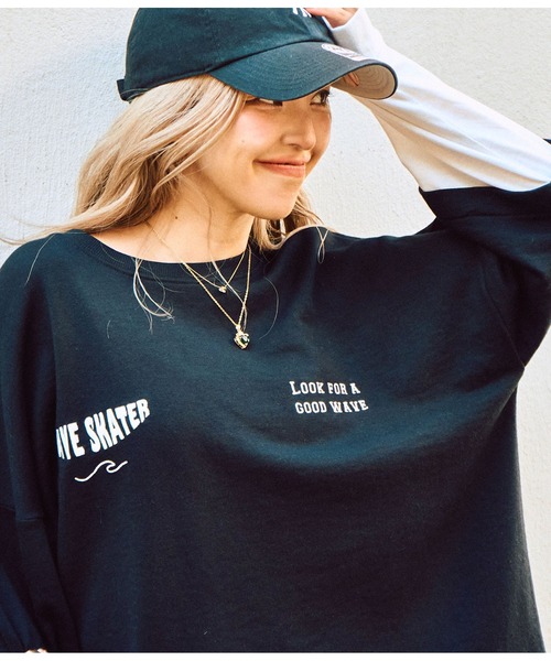 anap mimpi(アナップミンピ)の「サーフ 刺繍 ロゴ レイヤード風 スウェット トップス(Tシャツ/カットソー・レディース・ブラック/ターコイズブルー・FREE)」の6枚目の写真