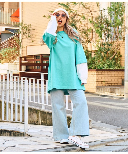 anap mimpi(アナップミンピ)の「サーフ 刺繍 ロゴ レイヤード風 スウェット トップス(Tシャツ/カットソー・レディース・ブラック/ターコイズブルー・FREE)」の18枚目の写真
