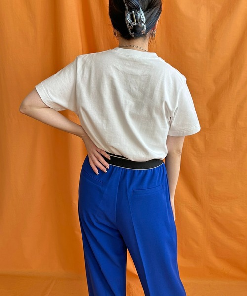 LHELBIE（レルビエ）の「DEFIフロッキーロゴTシャツ（Tシャツ/カットソー・レディース・ホワイト/ネイビー/ブラック・M）」の22枚目の写真